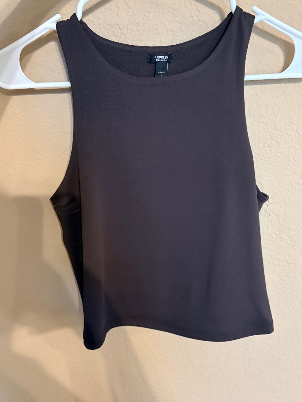 Express Body Contour Top
